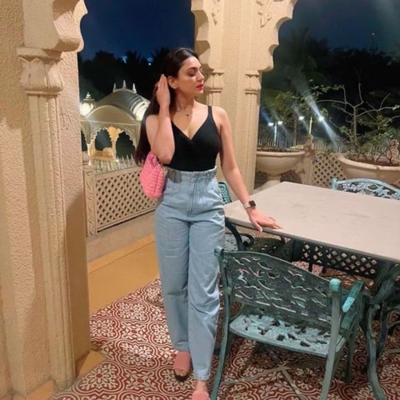 Meet your Posher, Khushboo - Picture 1 of 1